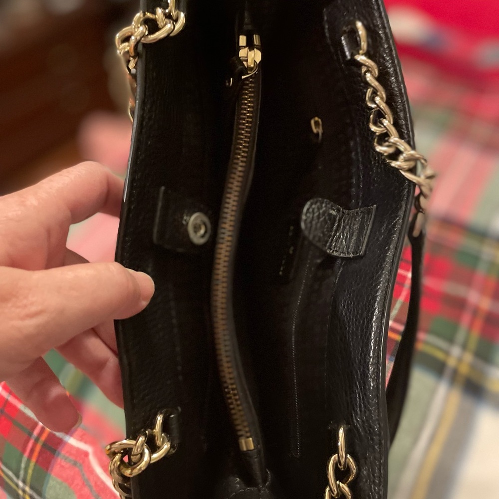 Kate Spade Black Tote with Gold Chain and White Bow Accent - Picture 5 of 6